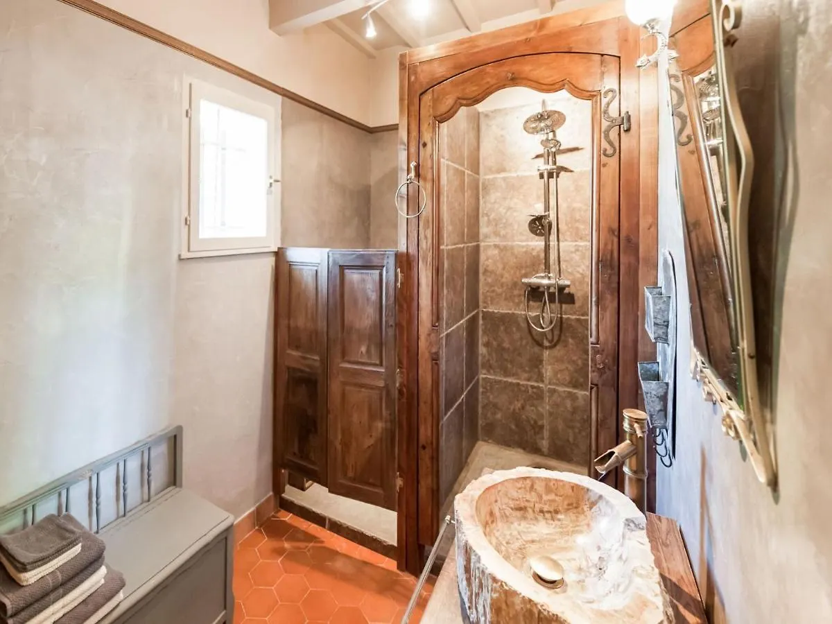 Charming Holiday Home In Lorgues With Pool
